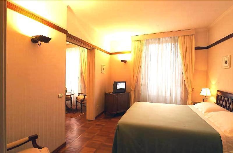 Hotel&Ristorante Miramonti Palazzo Storico Rieti Exteriér fotografie