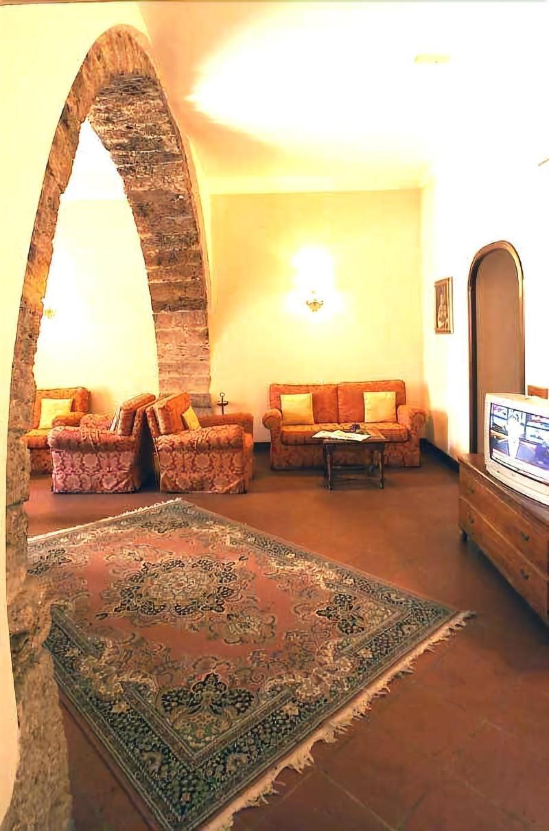 Hotel&Ristorante Miramonti Palazzo Storico Rieti Exteriér fotografie