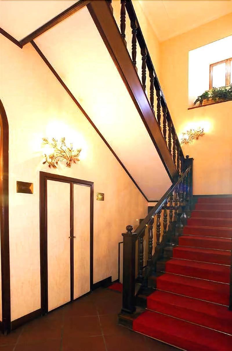 Hotel&Ristorante Miramonti Palazzo Storico Rieti Exteriér fotografie