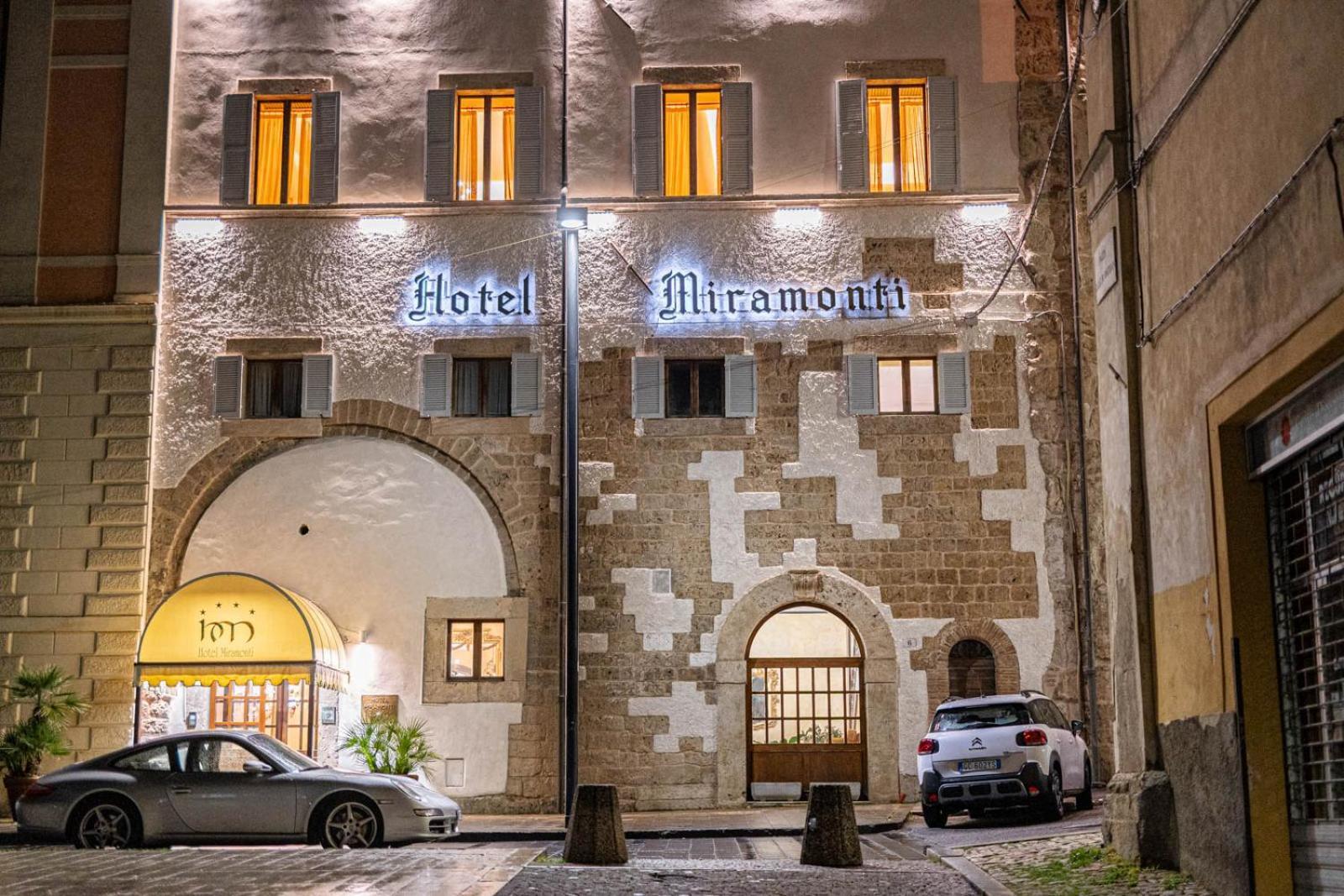 Hotel&Ristorante Miramonti Palazzo Storico Rieti Exteriér fotografie